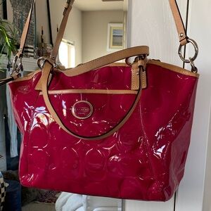 COACH Peyton Embossed Patent Leather Tote Bag Long Strap